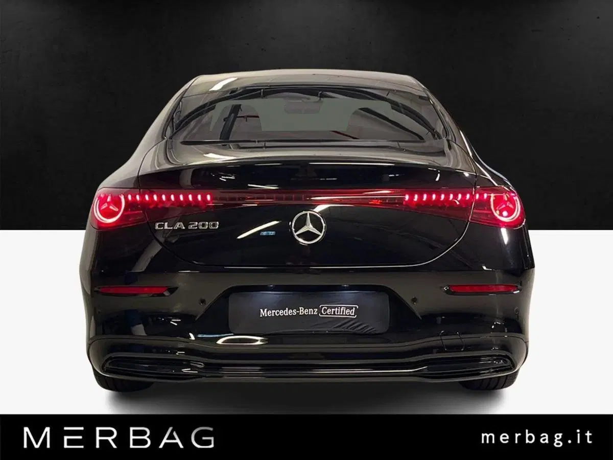 Mercedes-Benz CLA EQ usata a Milano (4)
