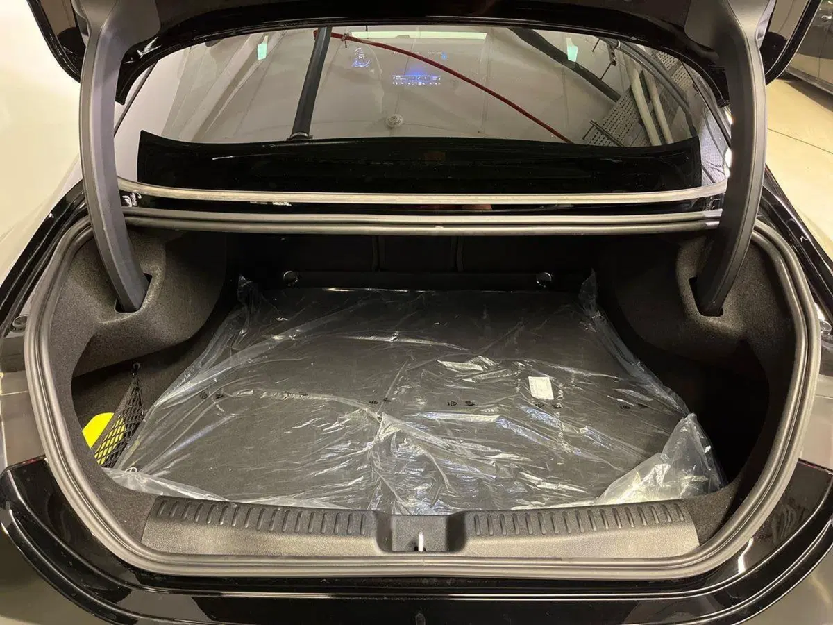 Mercedes-Benz CLA EQ usata a Milano (8)