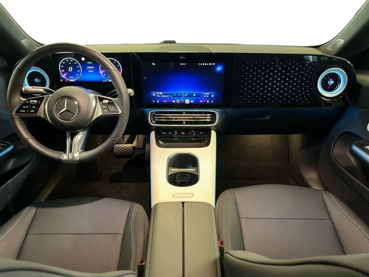 Mercedes-Benz CLA EQ usata a Milano (9)