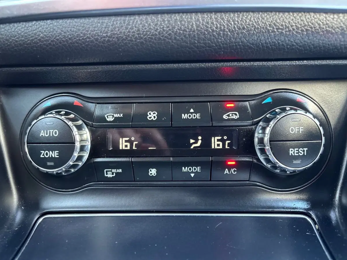 Mercedes-Benz GLA SUV usata a Pescara (14)