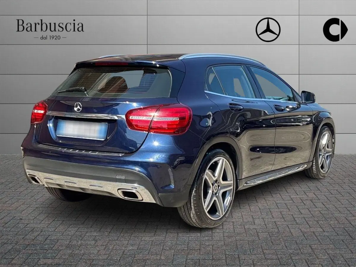 Mercedes-Benz GLA SUV usata a Pescara (3)