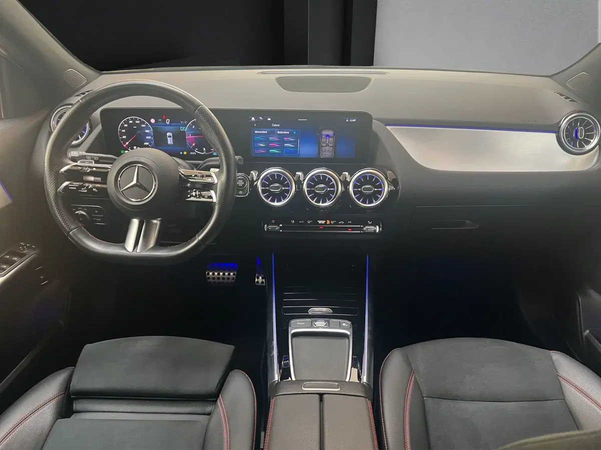 Mercedes-Benz GLA SUV usata a Cosenza (14)