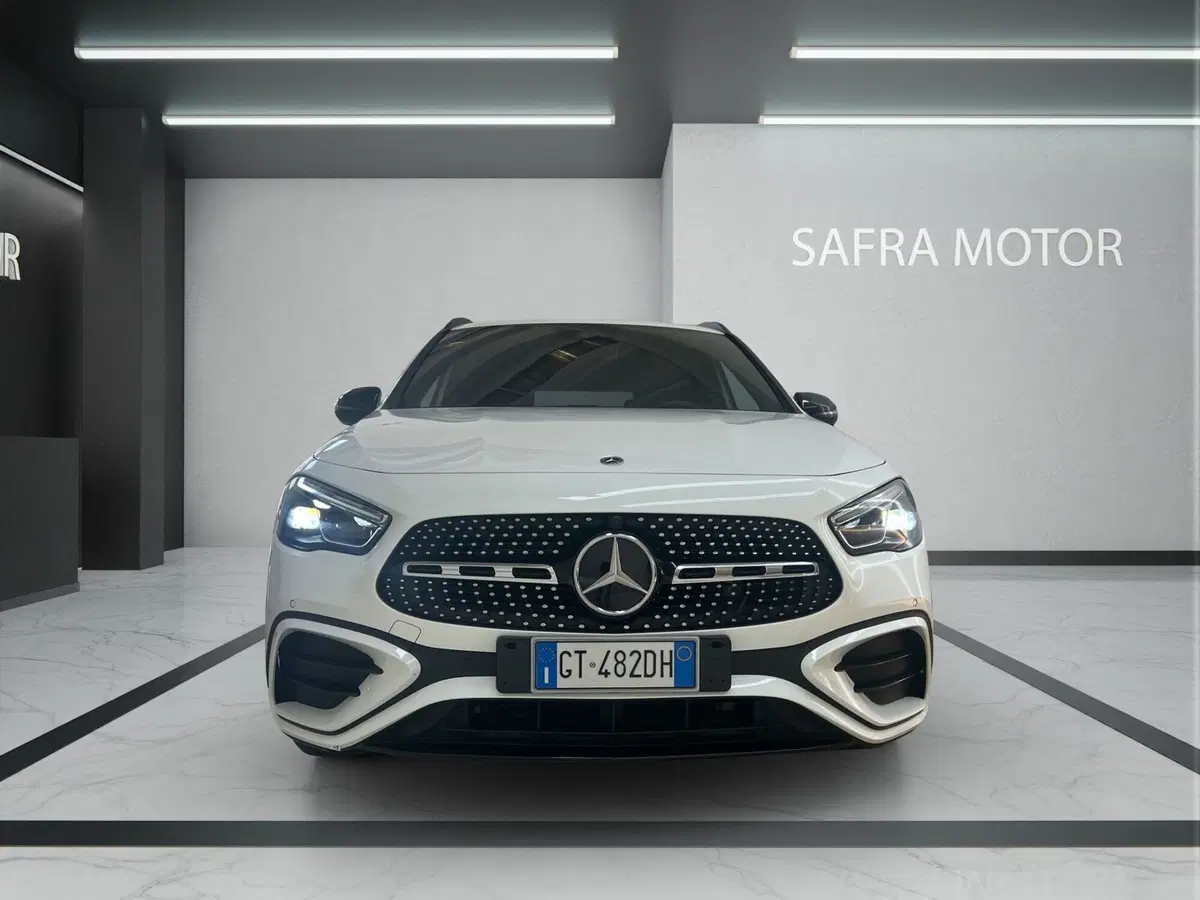 Mercedes-Benz GLA SUV usata a Cosenza (2)