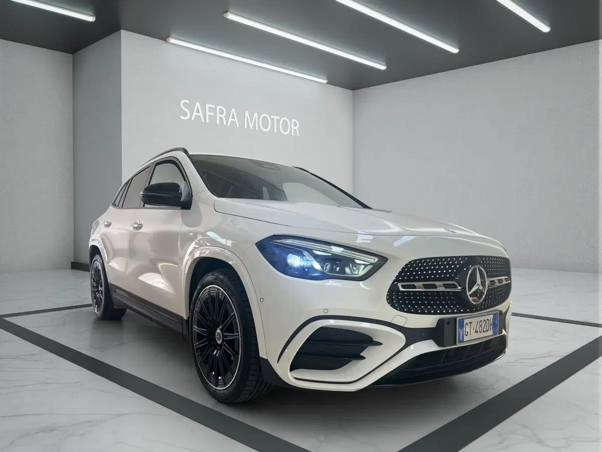 Mercedes-Benz GLA SUV usata a Cosenza (8)