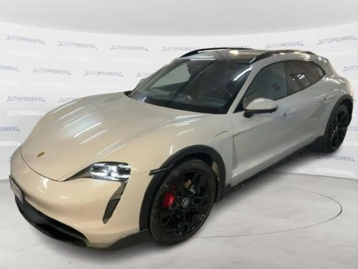 Porsche Taycan Cross Turismo usata a Como