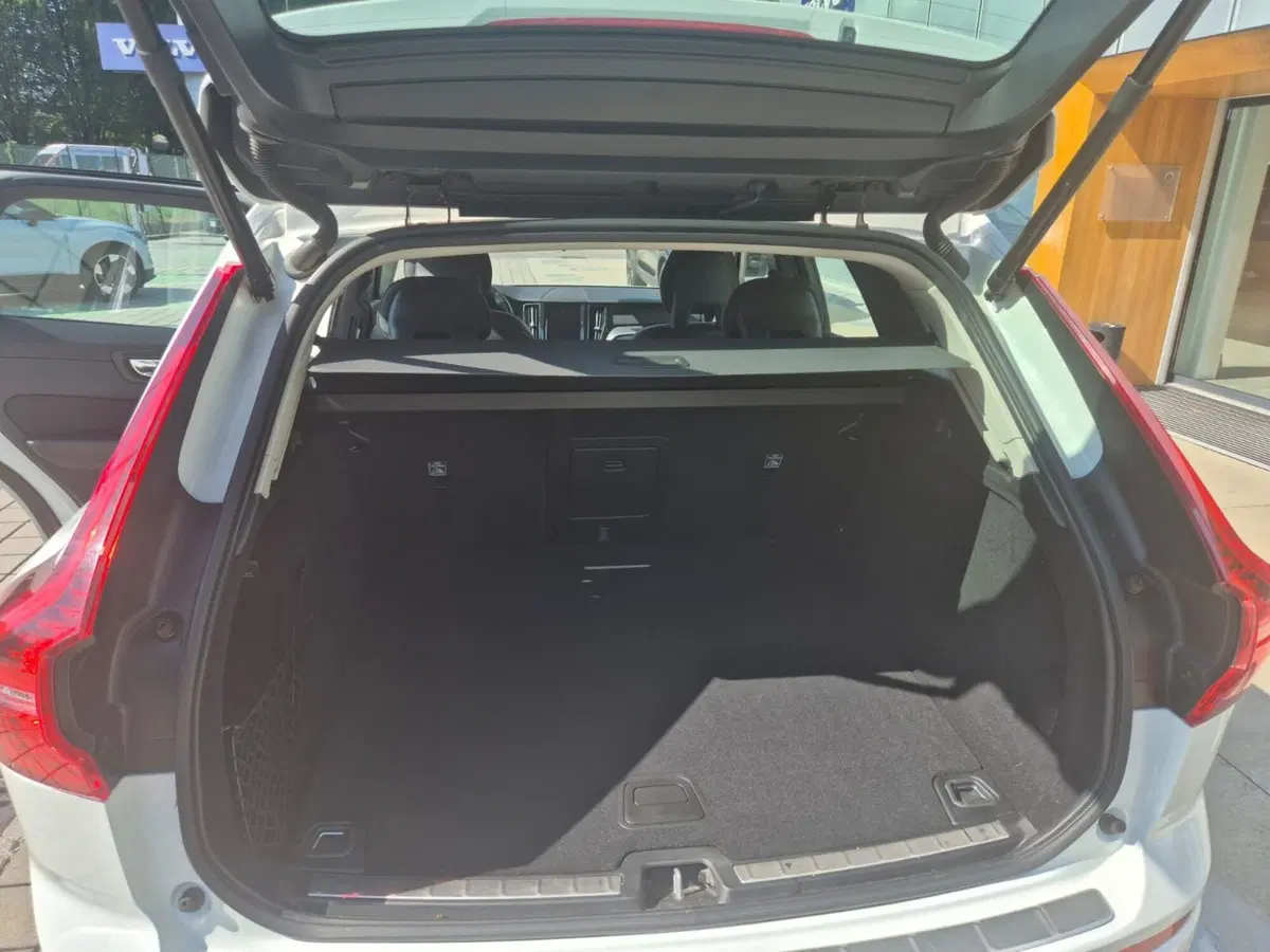 Volvo XC60 usata a Como (7)