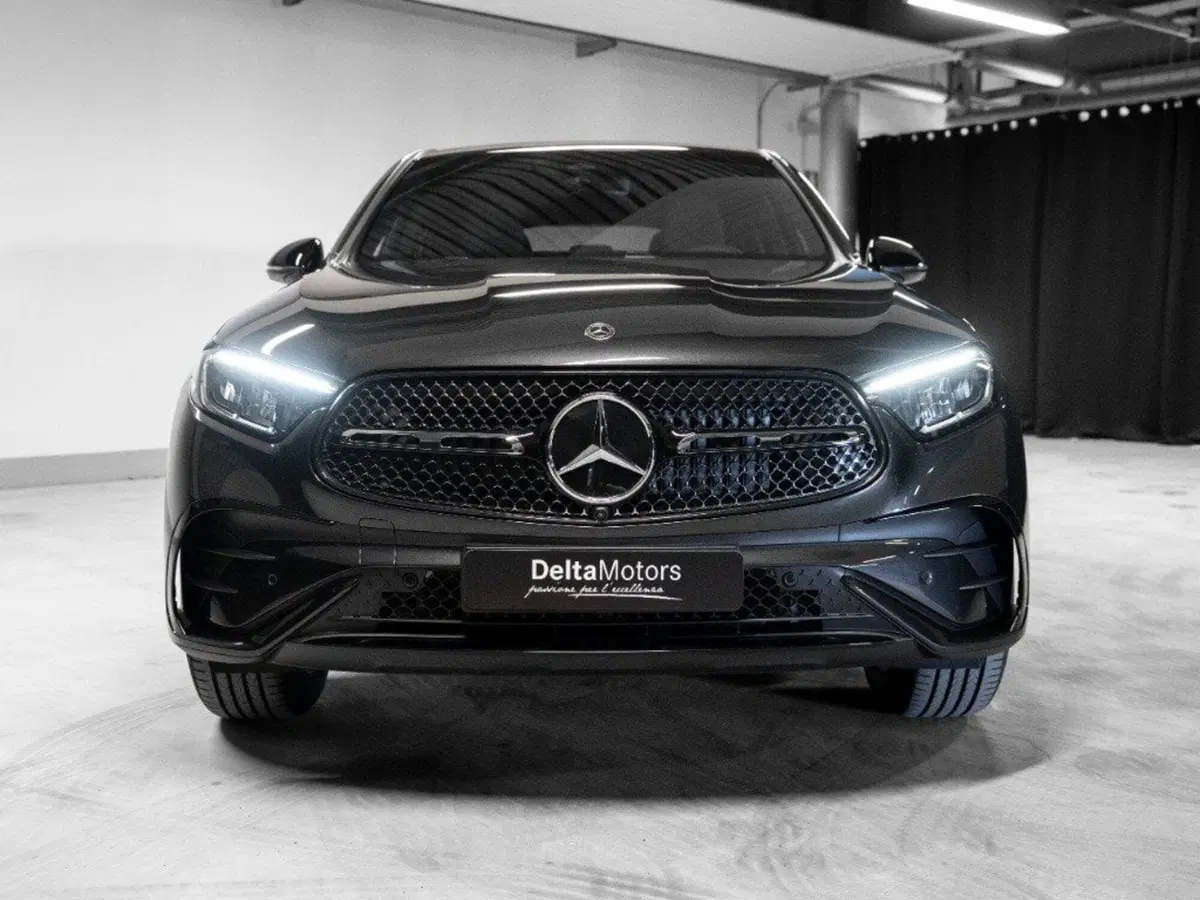 Mercedes-Benz GLC Coupé nuova a Ancona (5)