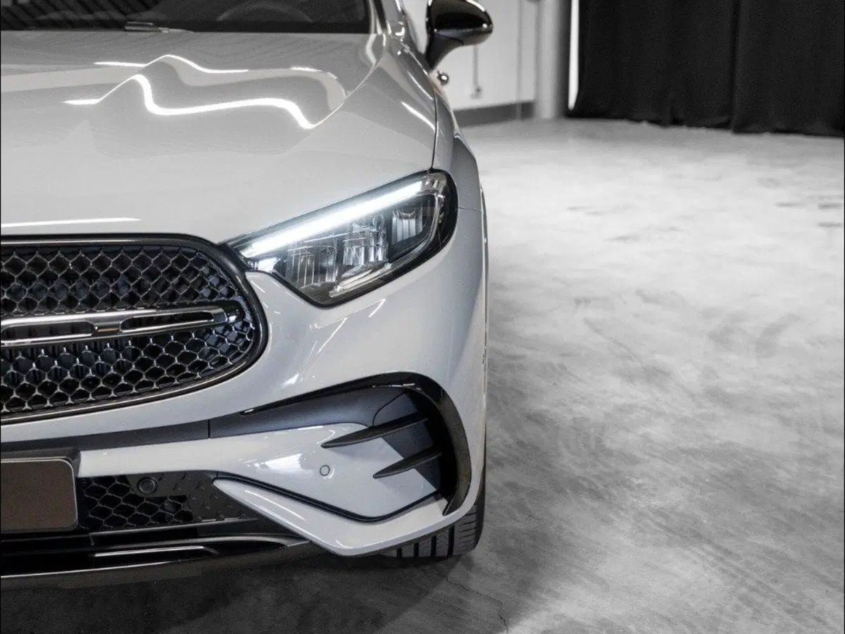 Mercedes-Benz GLC Coupé nuova a Ancona (6)