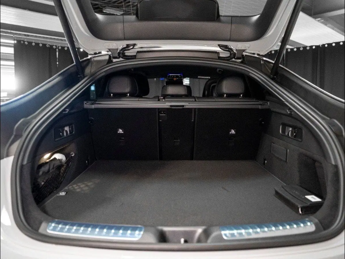 Mercedes-Benz GLC Coupé nuova a Ancona (9)