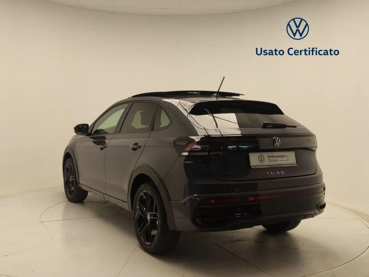 Volkswagen Taigo nuova a Avellino (5)