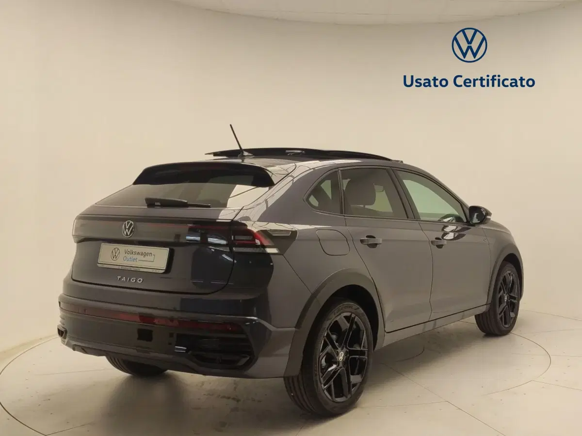 Volkswagen Taigo nuova a Avellino (7)