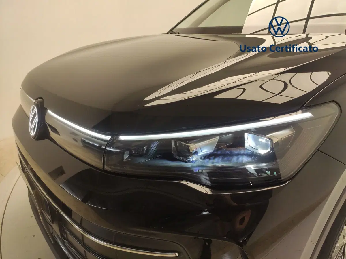Volkswagen Tiguan nuova a Avellino (10)