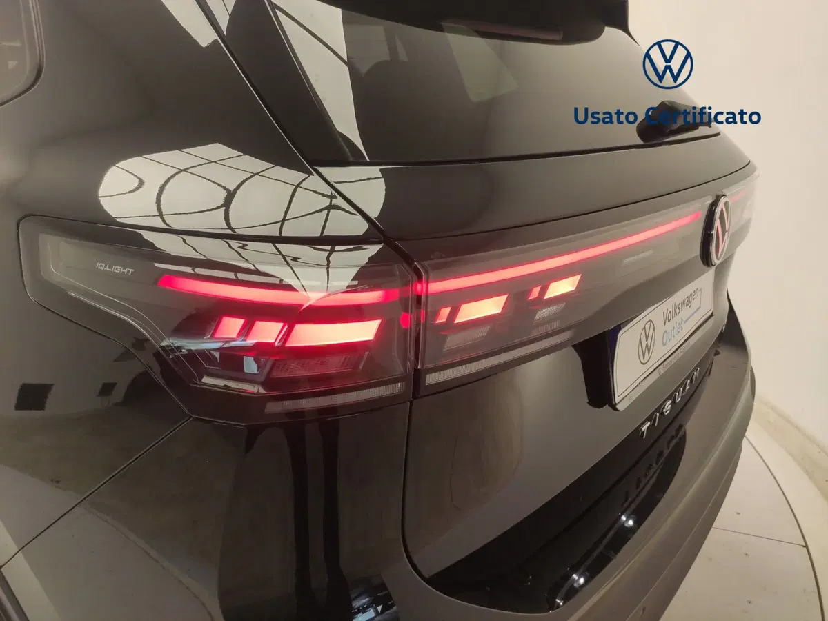Volkswagen Tiguan nuova a Avellino (12)