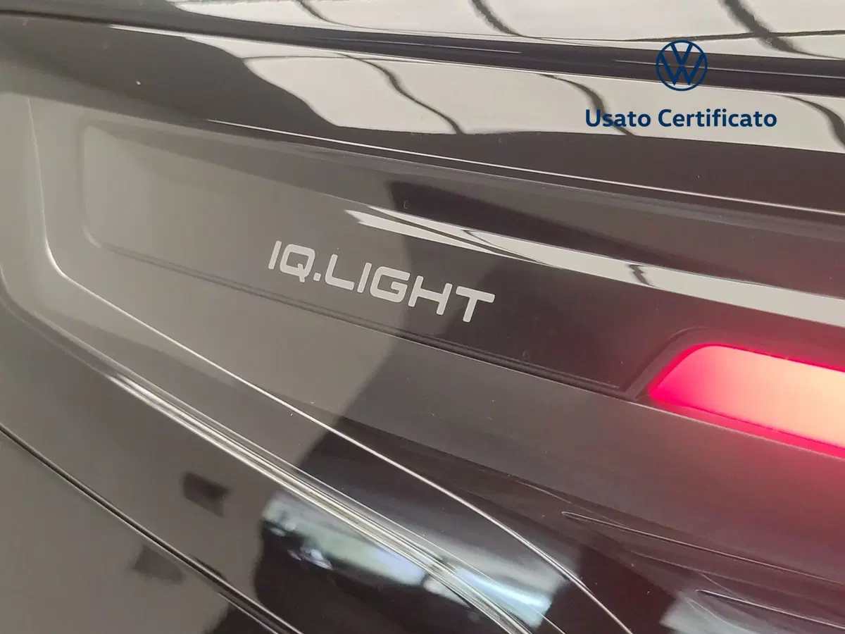 Volkswagen Tiguan nuova a Avellino (13)