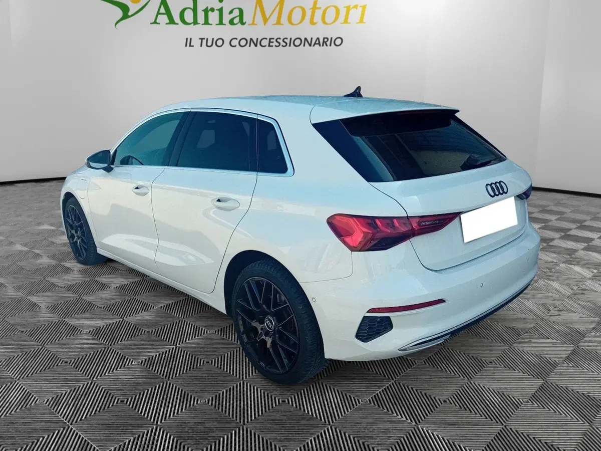 Audi A3 Sportback usata a Pordenone (3)