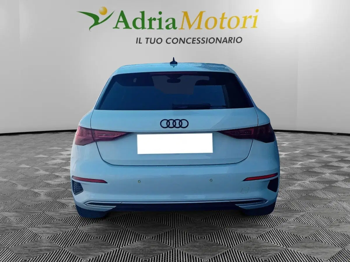 Audi A3 Sportback usata a Pordenone (4)
