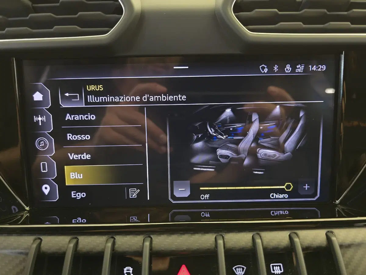 Lamborghini Urus usata a Bologna (12)