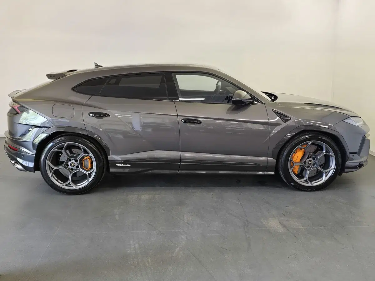 Lamborghini Urus usata a Bologna (2)