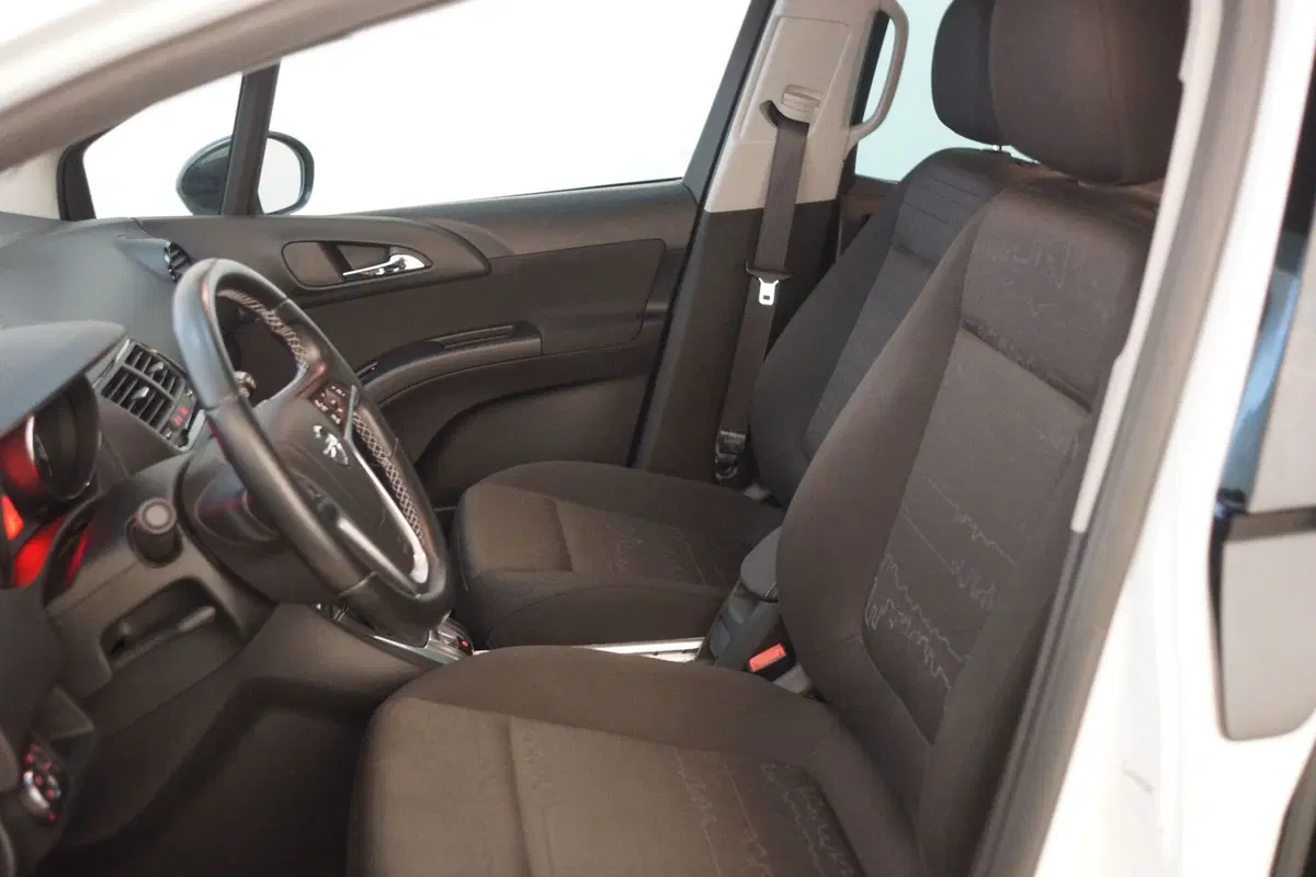 Opel Meriva usata a Torino (10)