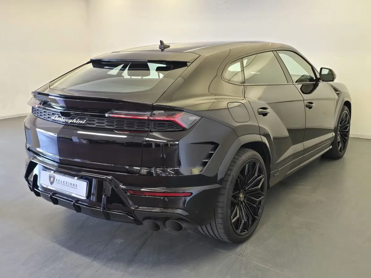 Lamborghini Urus usata a Bologna (3)