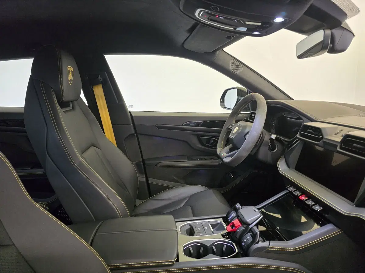 Lamborghini Urus usata a Bologna (6)