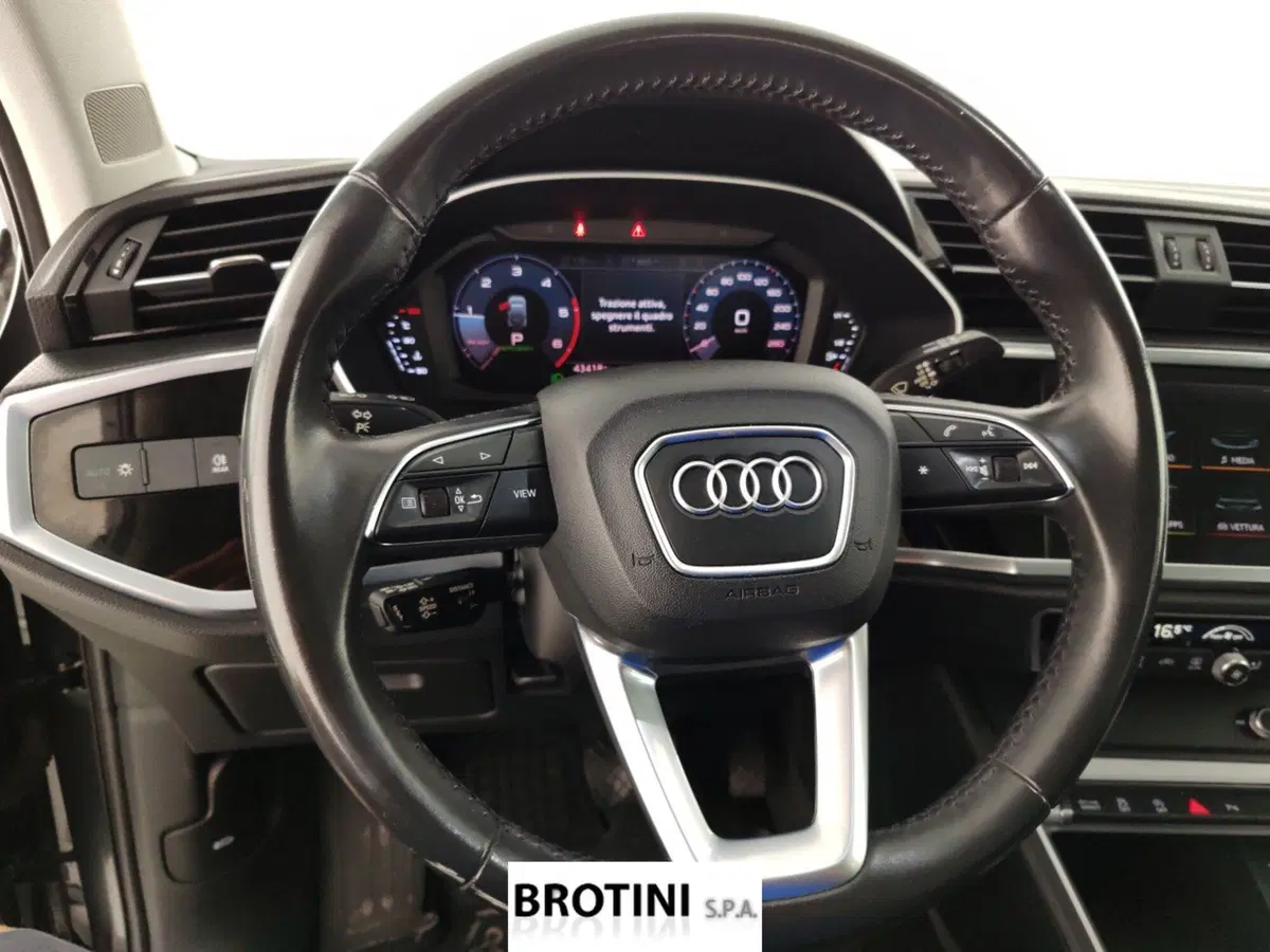 Audi Q3 Sportback usata a Massa-Carrara (14)