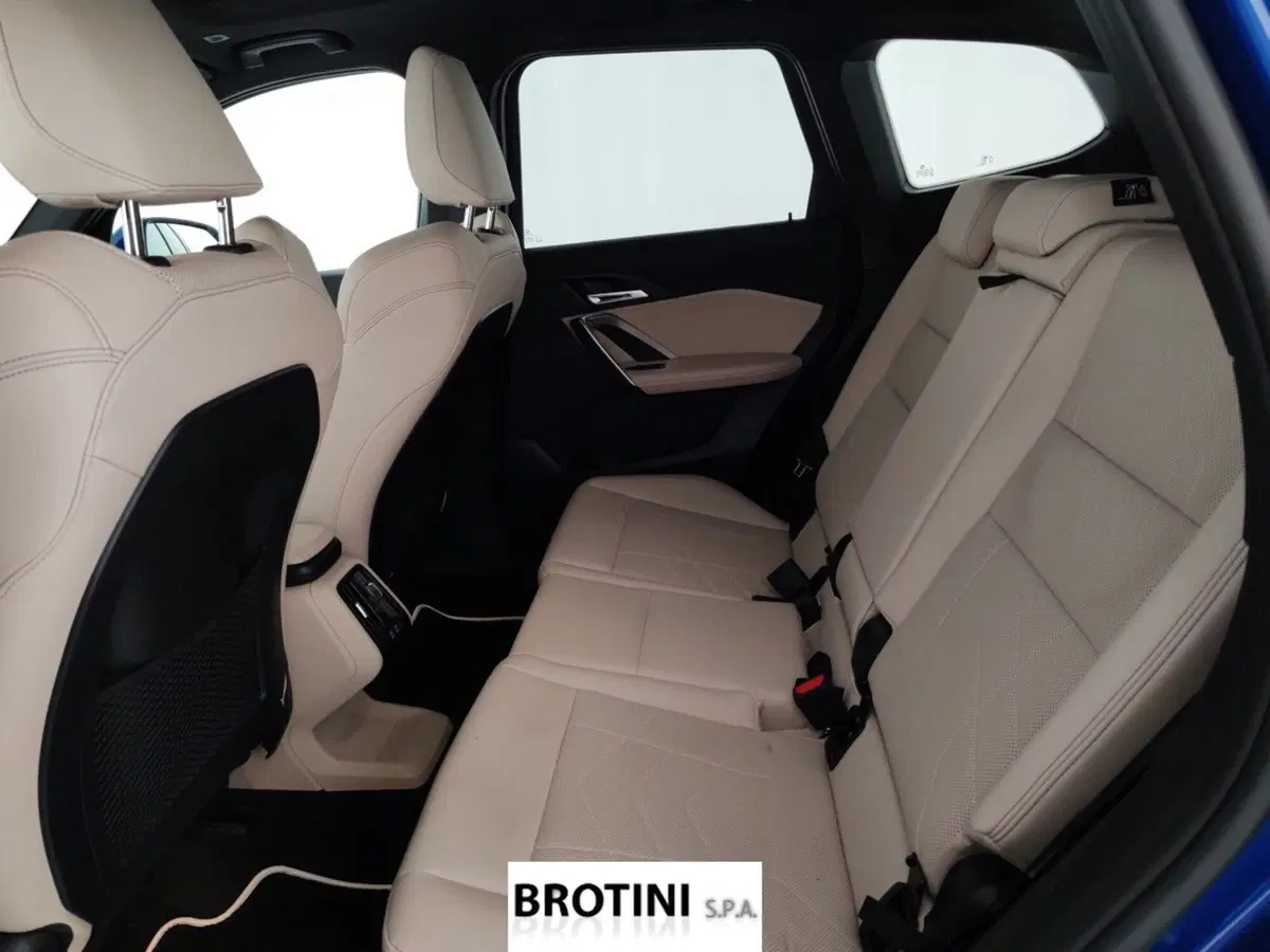 BMW X1 usata a Massa-Carrara (11)