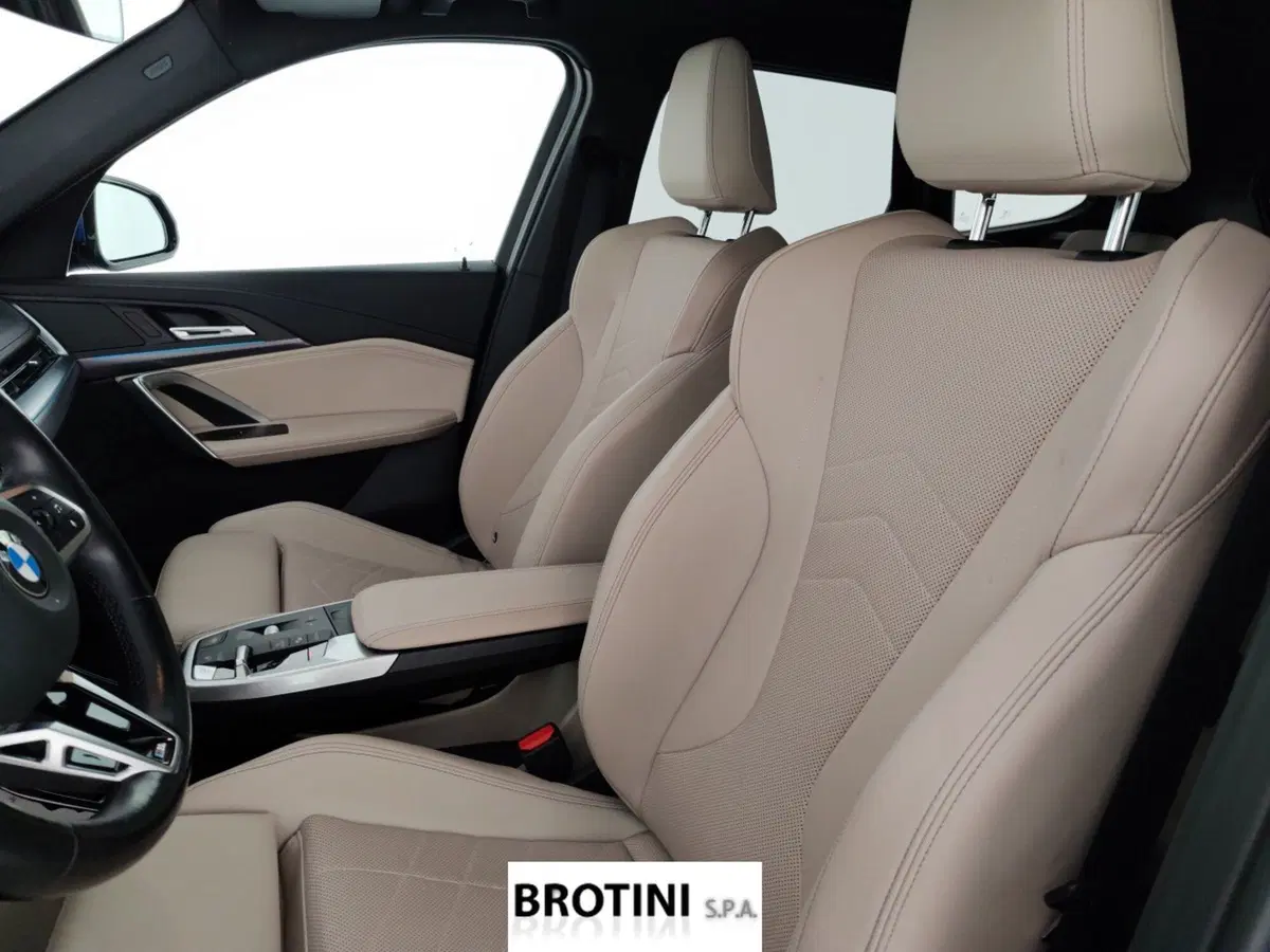 BMW X1 usata a Massa-Carrara (9)