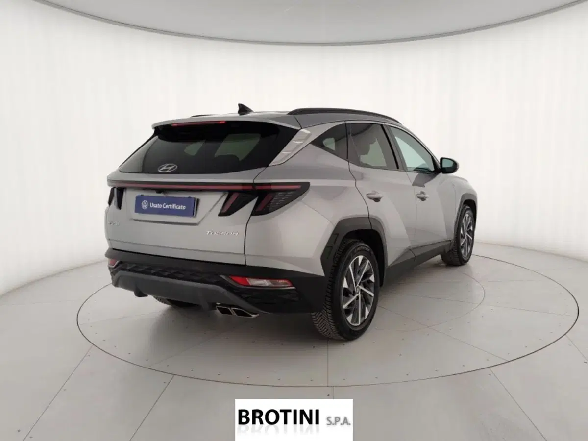 Hyundai Tucson usata a Massa-Carrara (3)