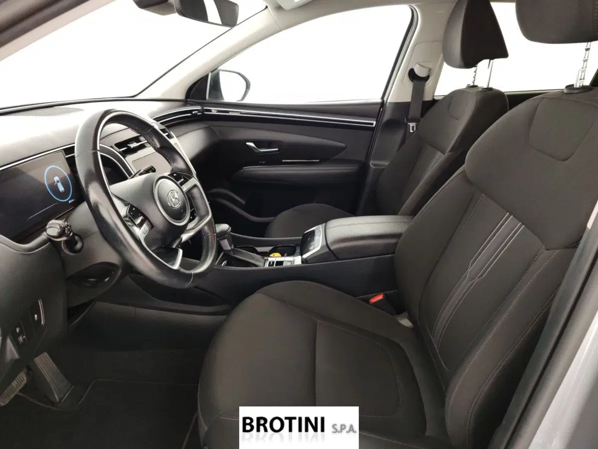 Hyundai Tucson usata a Massa-Carrara (7)