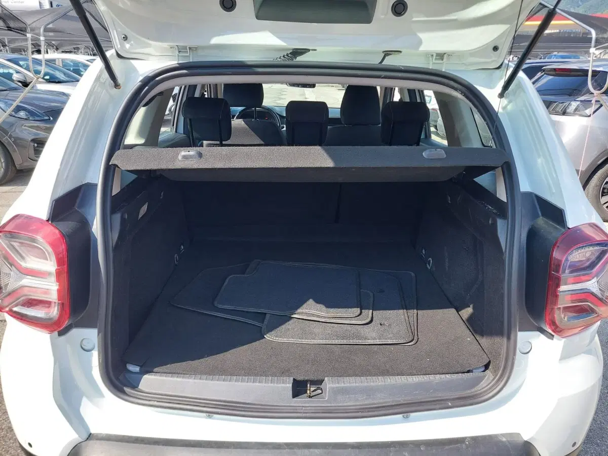 Dacia Duster usata a Belluno (14)