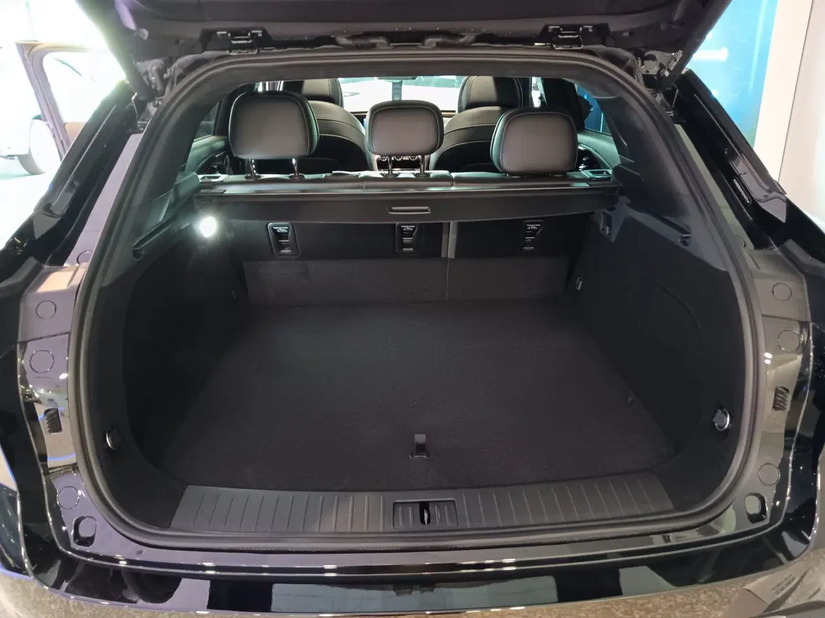 Omoda Omoda 9 SHS-P nuova a Asti (14)
