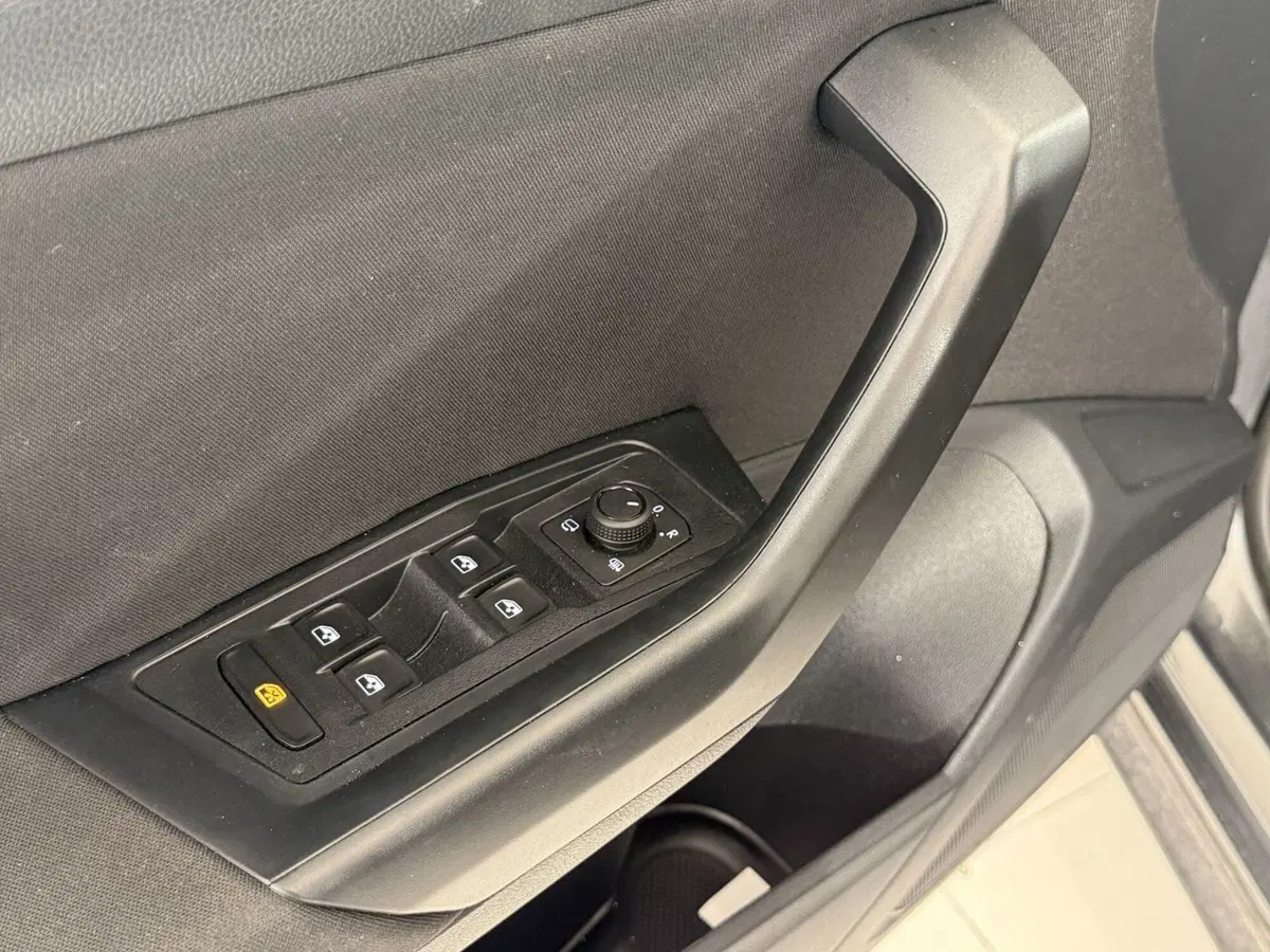 Volkswagen T-Roc usata a Perugia (18)