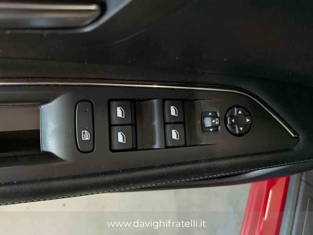 Peugeot 3008 usata a Parma (17)