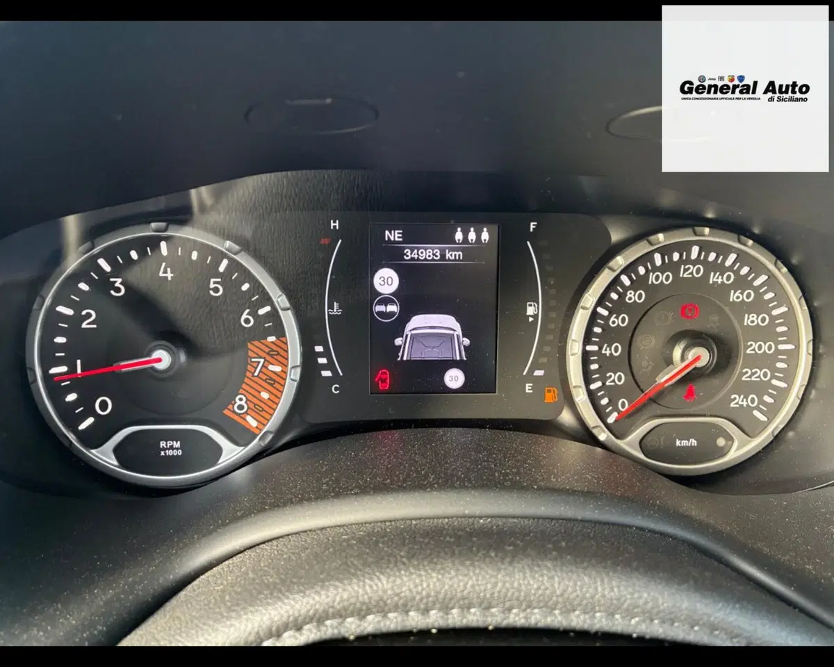 Jeep Renegade usata a Lucca (13)