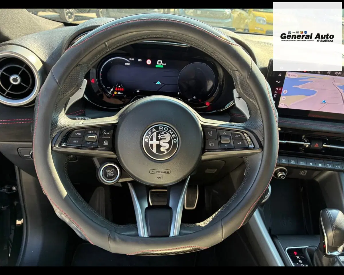 Alfa Romeo Tonale usata a Lucca (12)