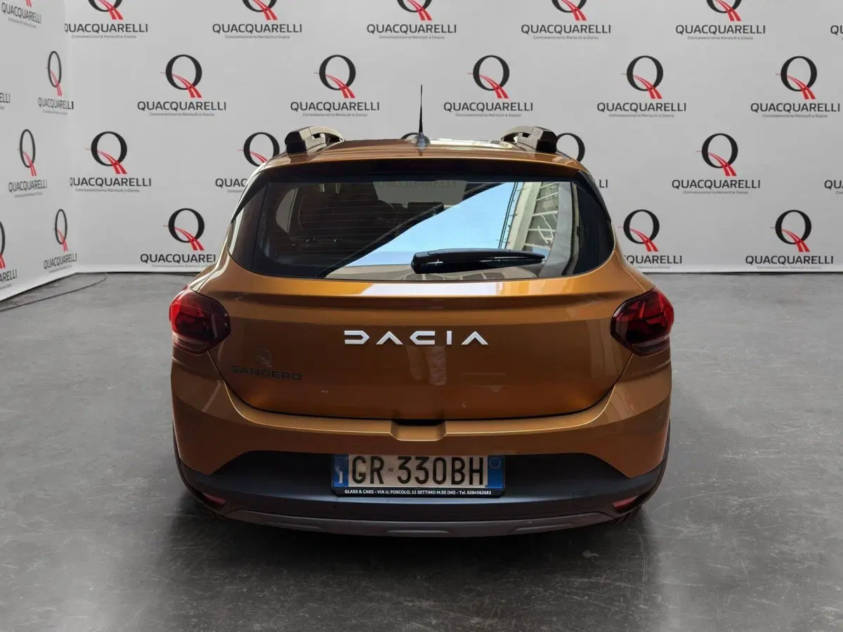 Dacia Sandero Stepway usata a Milano (5)