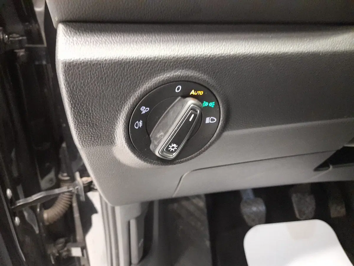Volkswagen T-Roc usata a Bologna (10)