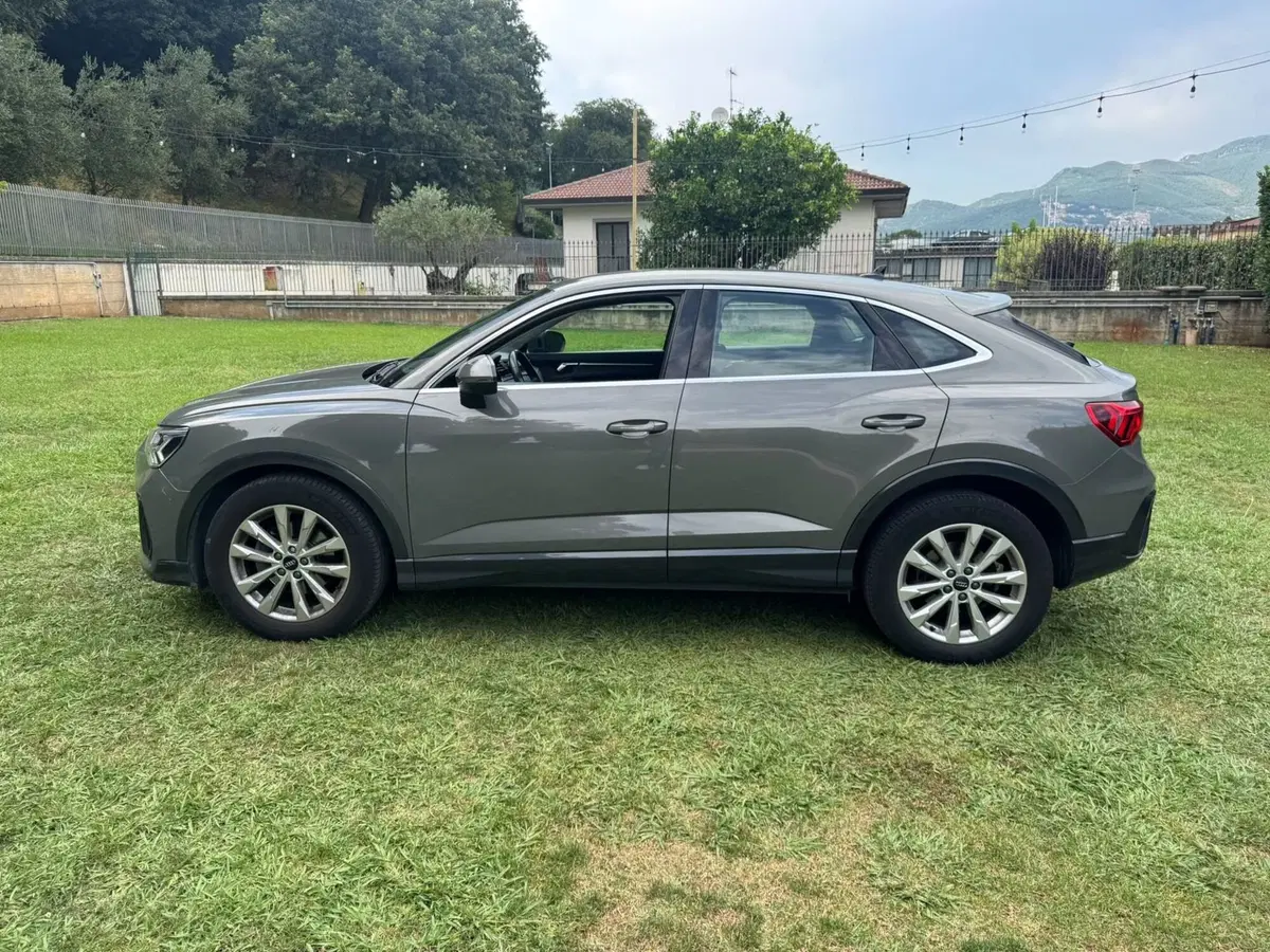 Audi Q3 Sportback usata a Salerno (10)