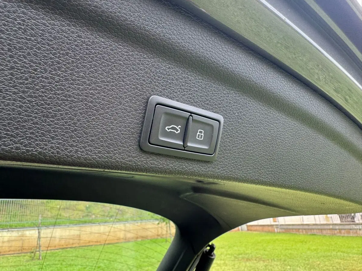 Audi Q3 Sportback usata a Salerno (13)