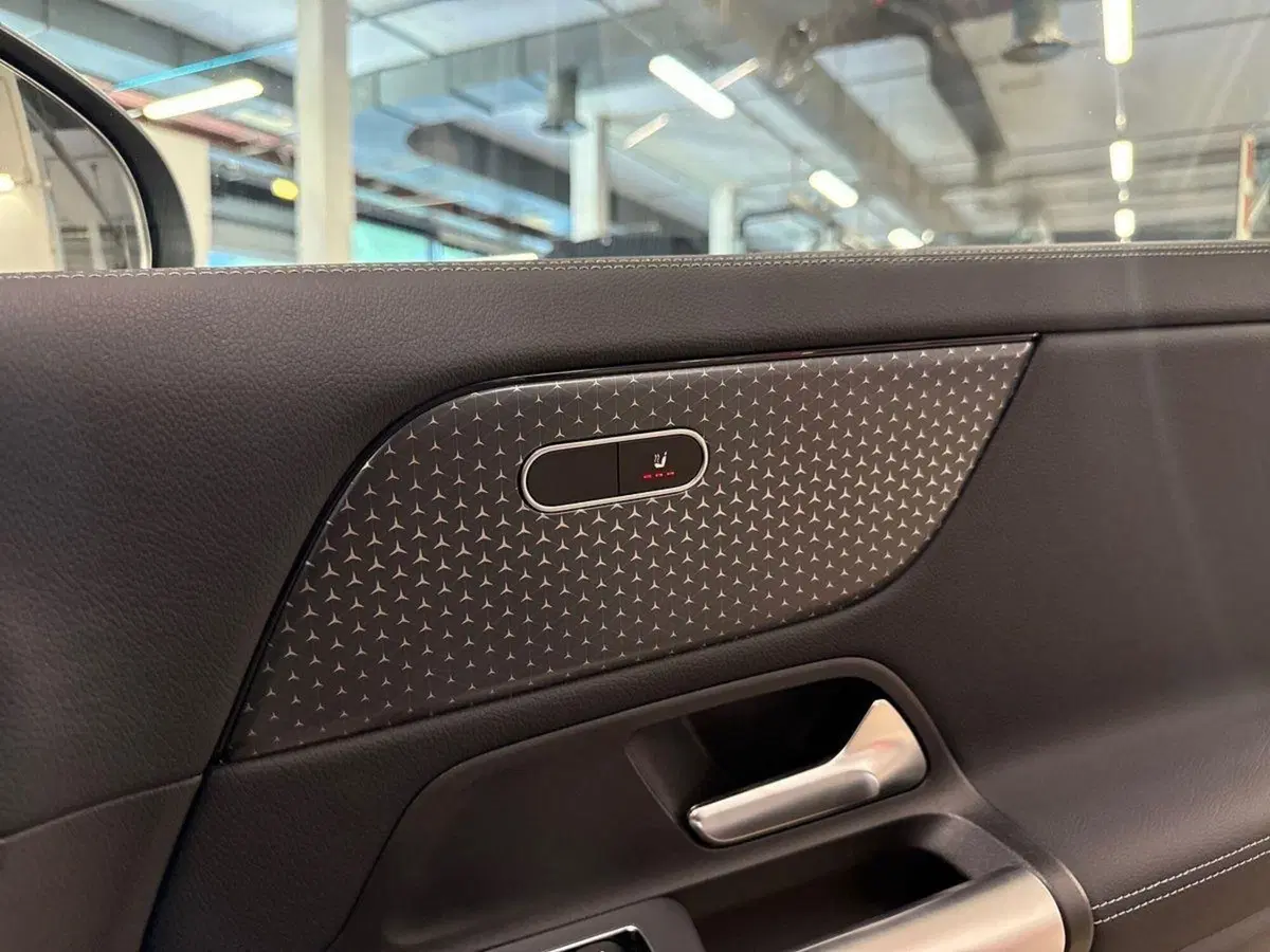 Mercedes-Benz GLA SUV nuova a Firenze (20)