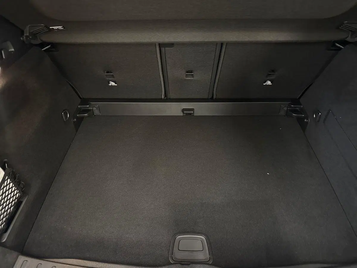 Mercedes-Benz GLA SUV nuova a Firenze (8)