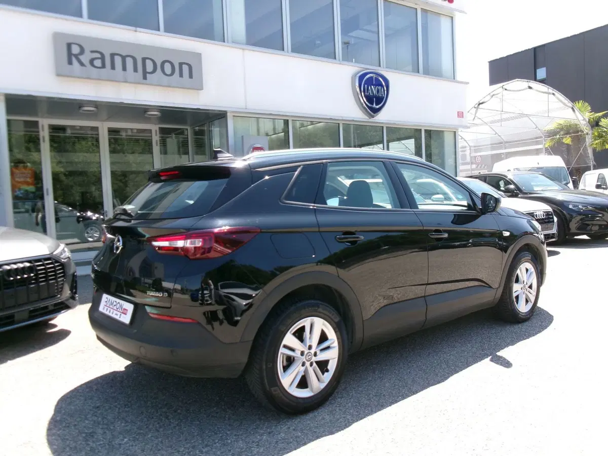 Opel Grandland X usata a Venezia (3)