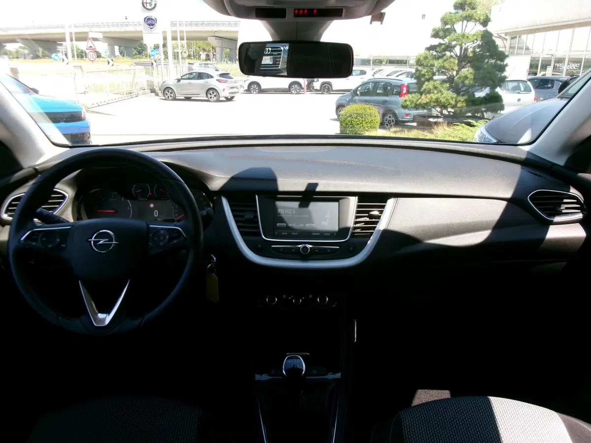 Opel Grandland X usata a Venezia (9)