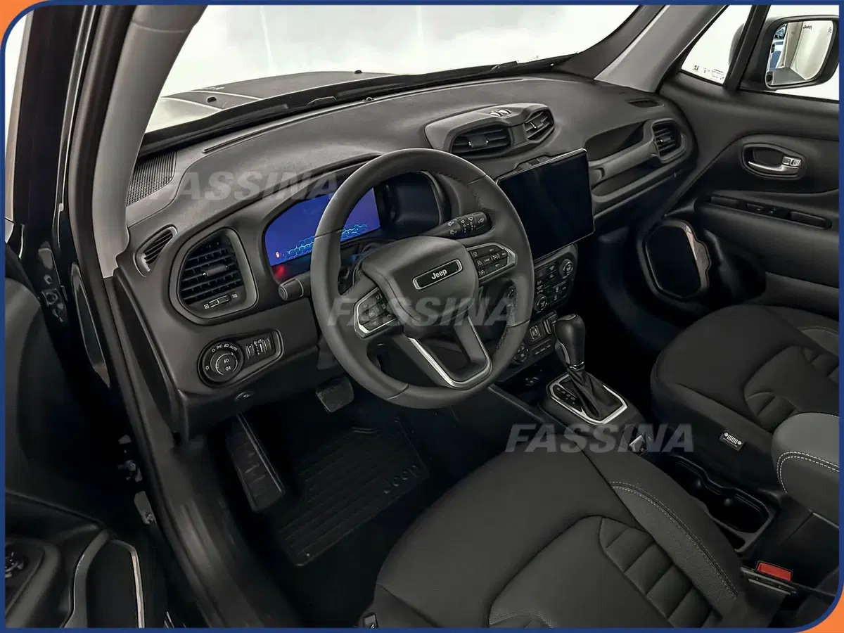 Jeep Renegade nuova a Milano (9)