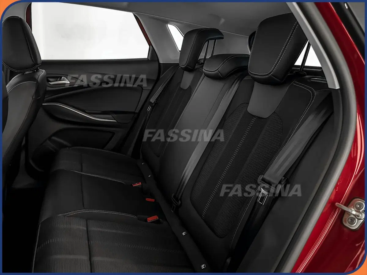 Opel Grandland usata a Milano (10)