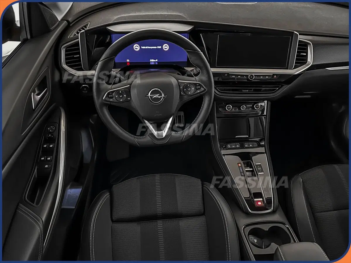 Opel Grandland usata a Milano (11)