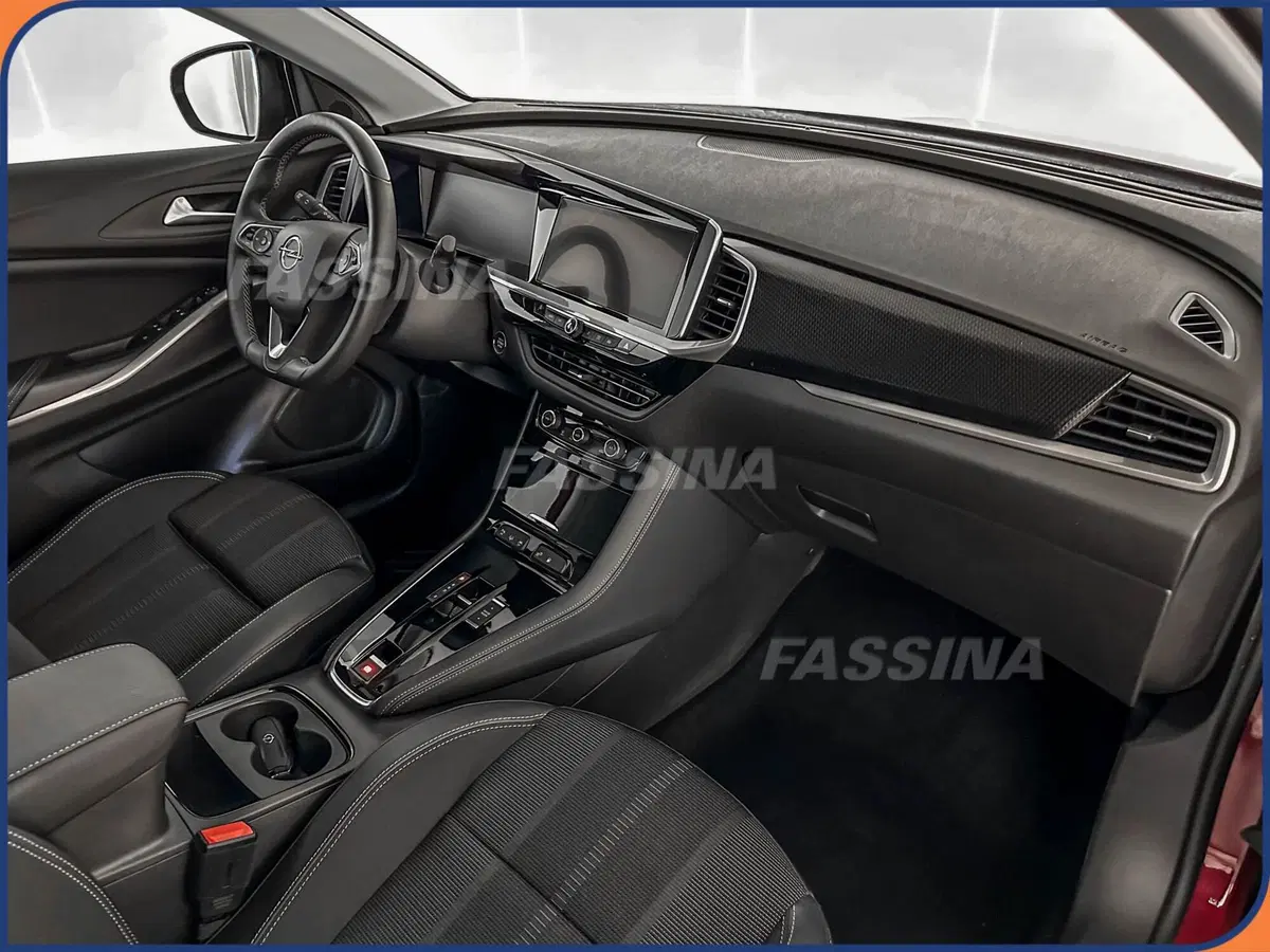 Opel Grandland usata a Milano (13)