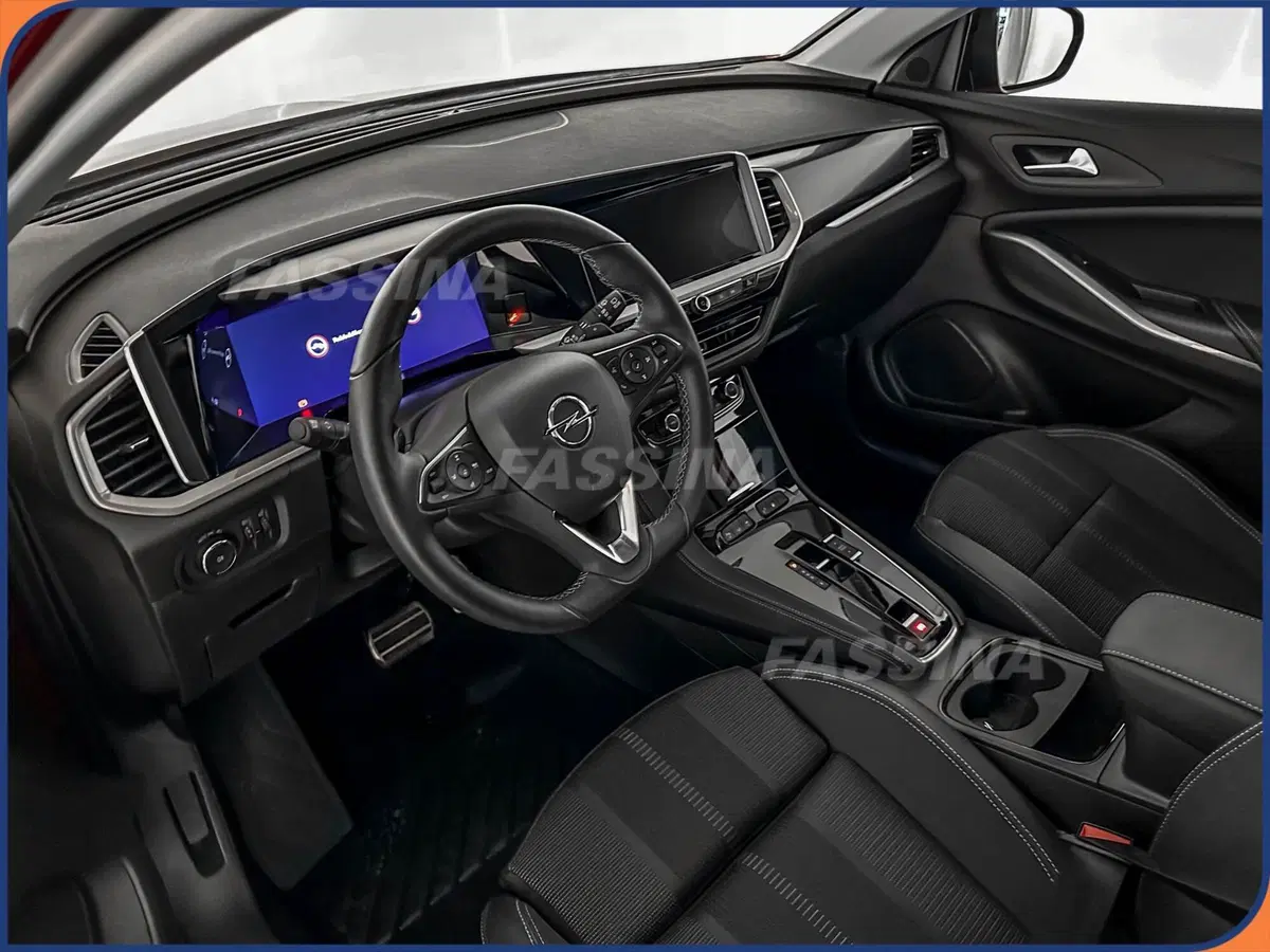 Opel Grandland usata a Milano (9)
