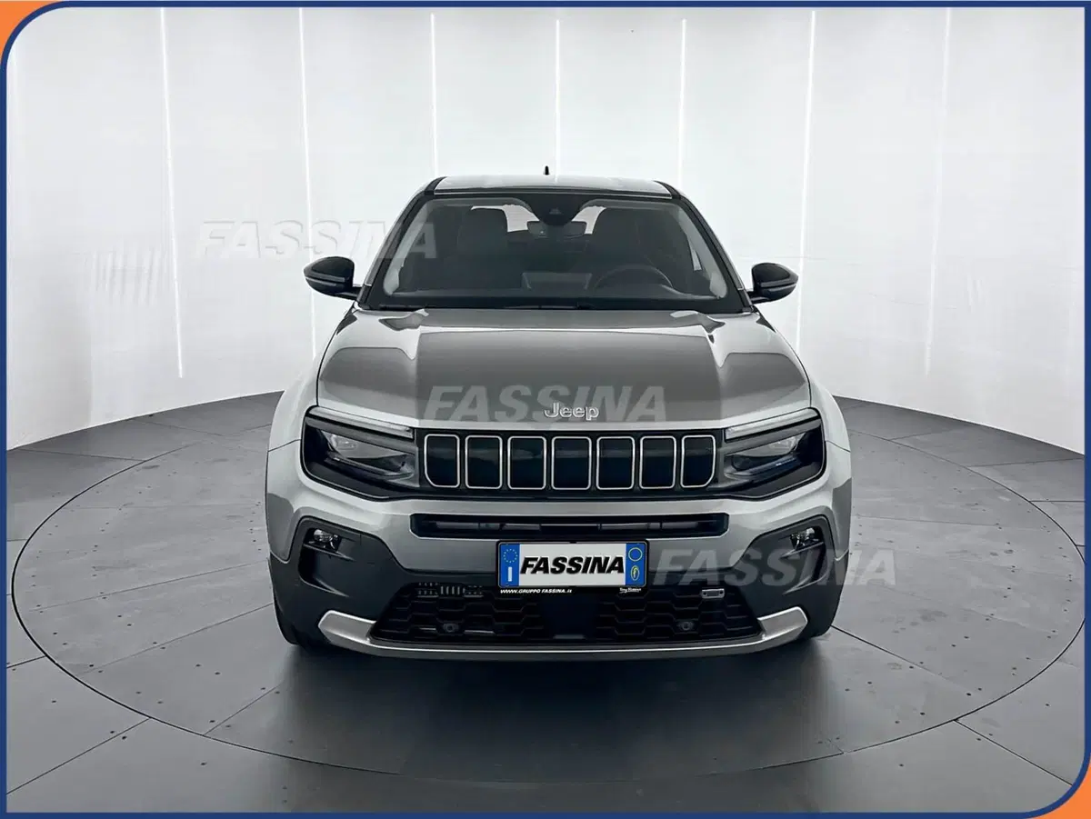 Jeep Avenger nuova a Milano (2)